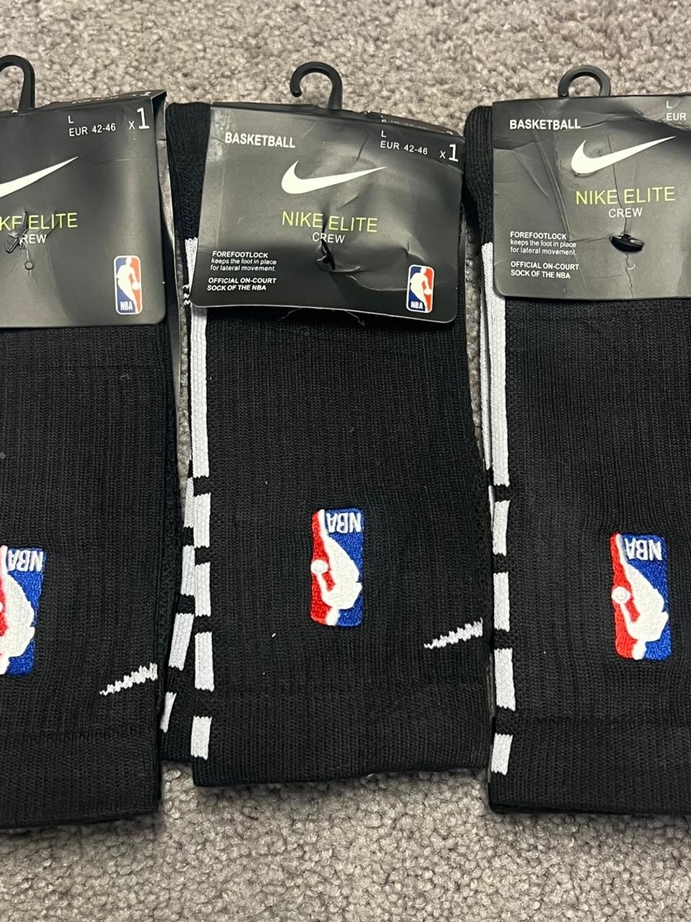 Nike Elite Crew Basketball Socks - Black with NBA Logo - Black 3 Pairs NEW